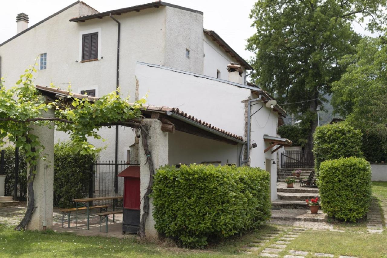 Il Ciavattone Bed And Bike Bed & Breakfast Sulmona Exterior photo